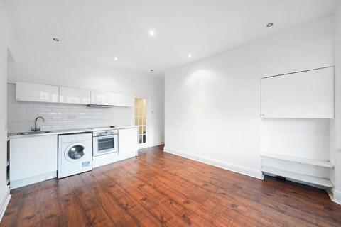 2 bedroom flat for sale, Troutbeck Road, New Cross, SE14