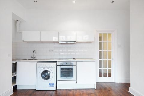 2 bedroom flat for sale, Troutbeck Road, New Cross, SE14