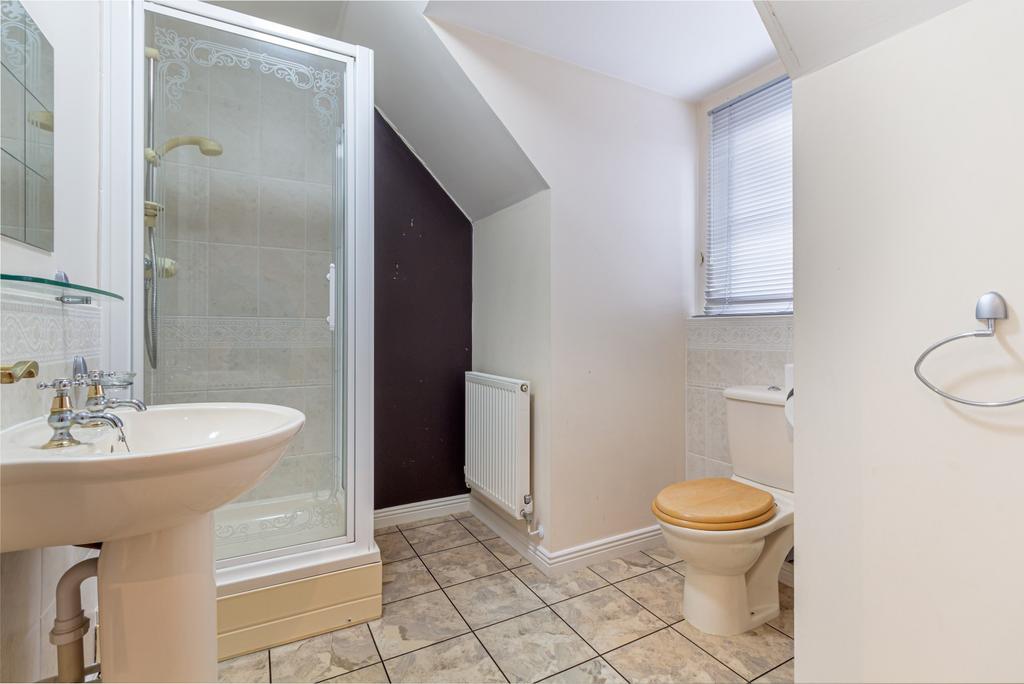 Ensuite-1