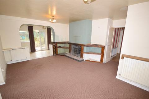 5 Brooklyn, Llandyssil, Montgomery, SY15 6LG