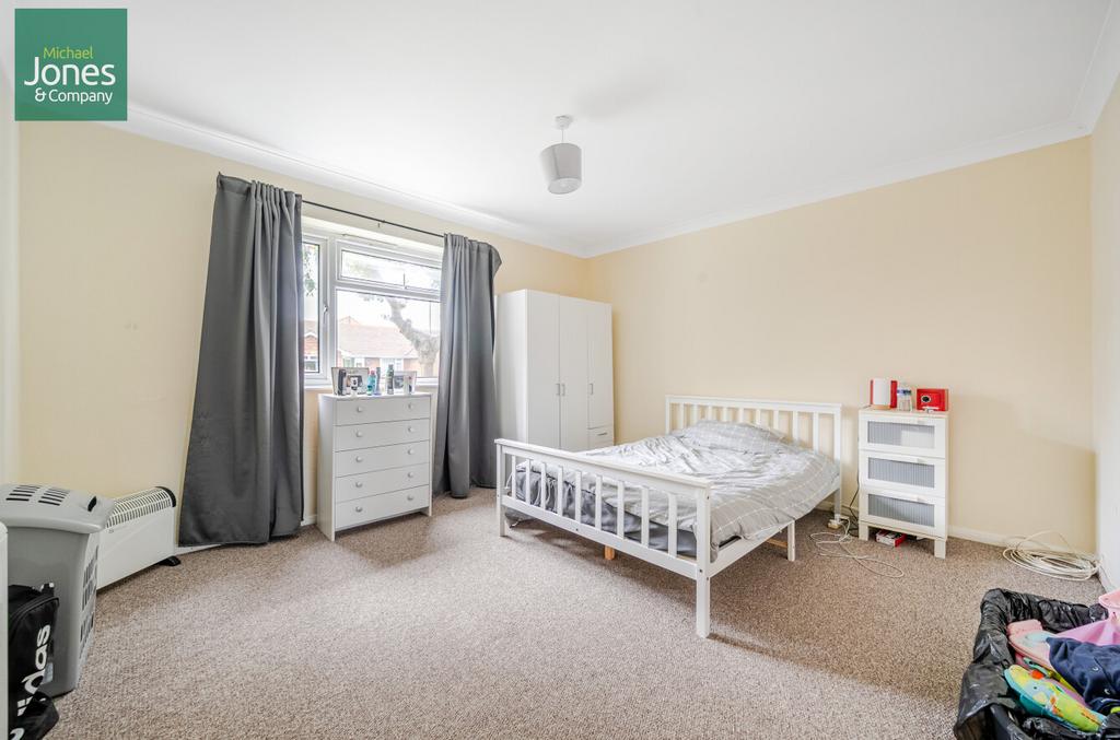Main Bedroom
