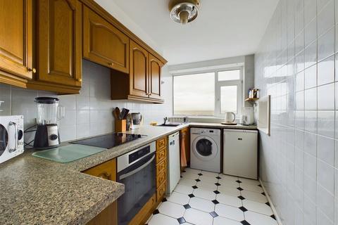 1 bedroom apartment for sale, West Parade, Worthing, BN11 5EE