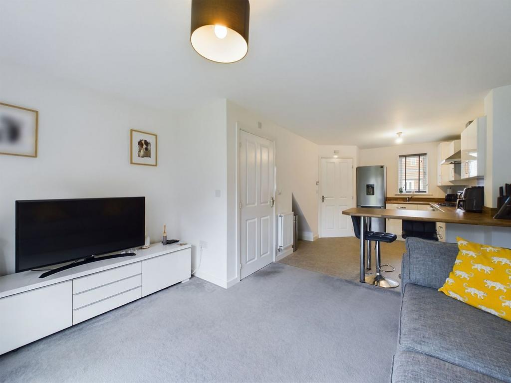 Open plan kitchen / living room
