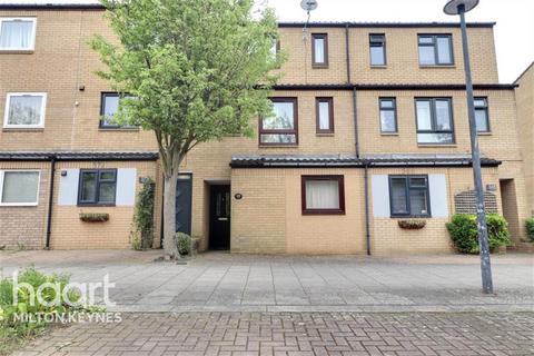 4 bedroom terraced house to rent, Avebury Boulevard, Central Milton Keynes