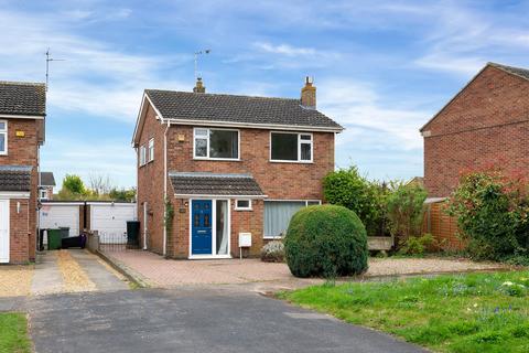 3 bedroom detached house for sale, Casterton Road, Stamford, PE9