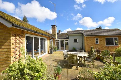 3 bedroom bungalow for sale, Turnpike Lane, Melton, Woodbridge, Suffolk, IP12