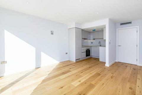 3 bedroom apartment for sale, London E1