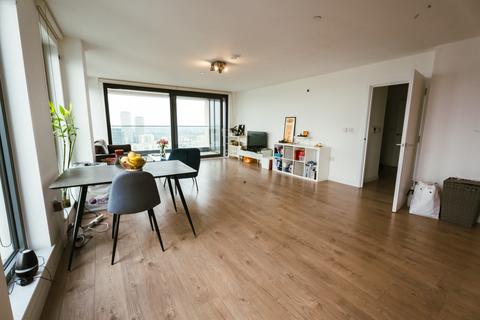 2 bedroom apartment to rent, Legacy Tower, London E15
