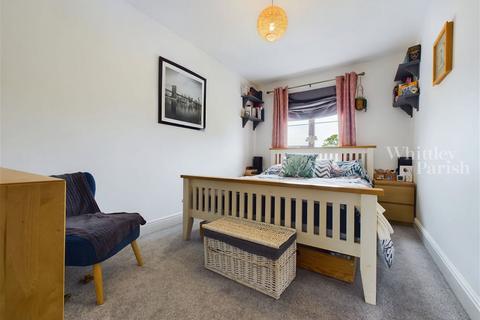 2 Heather Close, Attleborough, NR17 2PX