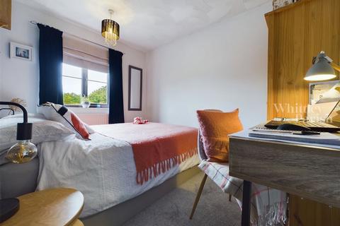 2 Heather Close, Attleborough, NR17 2PX