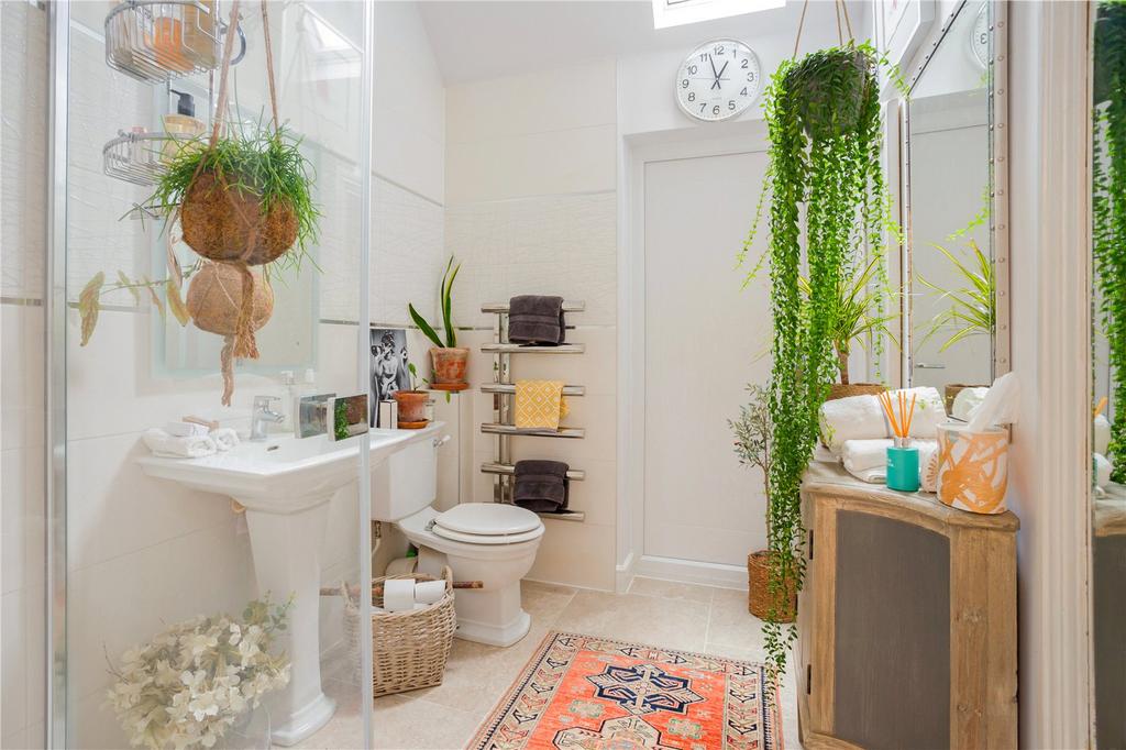 Ground Floor Shower