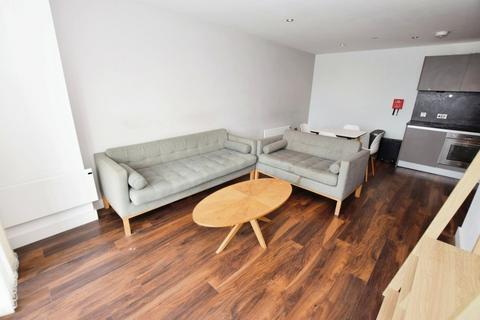 3 bedroom flat to rent, Wilburn Basin, Ordsall Lane, Salford, M5