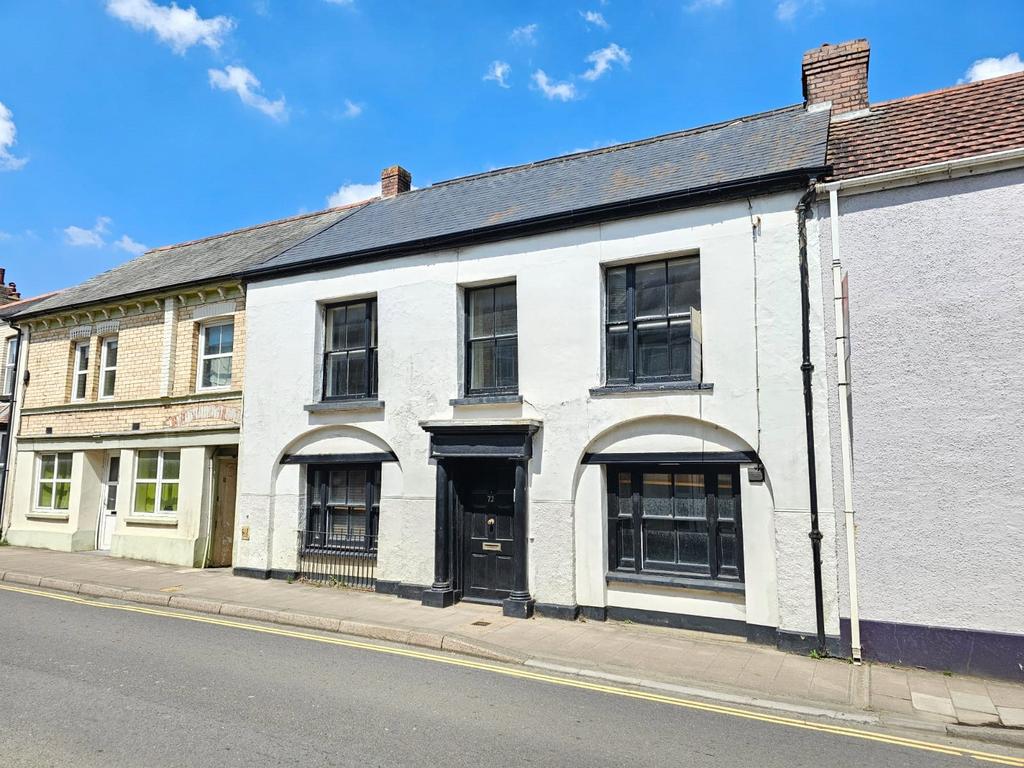 Torrington, Devon 4 bed terraced house for sale £280,000