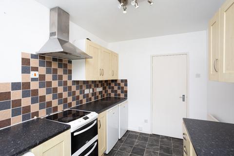 2 bedroom house to rent, Woodville Court, Hempstead Road, Watford, Hertfordshire, WD17