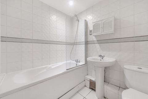 Flat 4, Jubilee Court, 51 Eaton Road, Sutton, SM2 5AQ