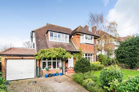 4 bedroom detached house for sale, Gibsons Hill, Streatham