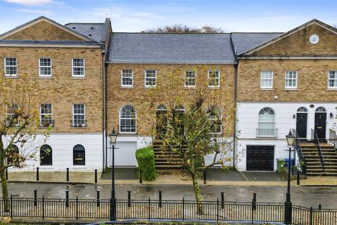 4 bedroom terraced house for sale, Sovereign Crescent, London, SE16