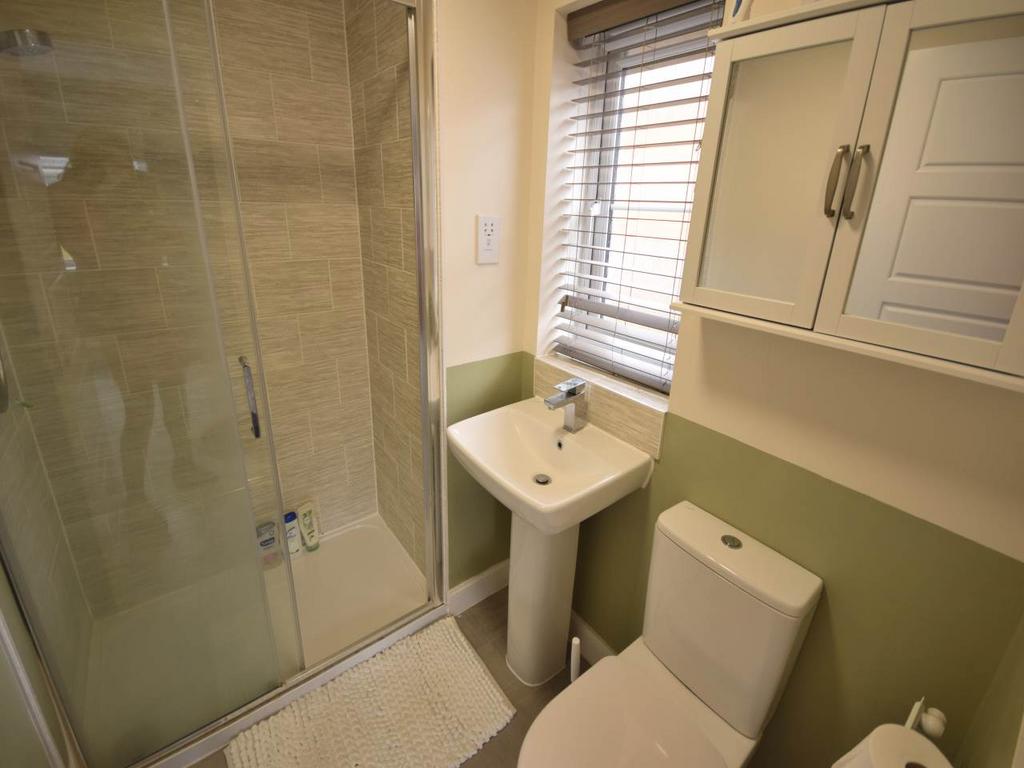 Ensuite shower room