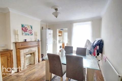 2 bedroom terraced house for sale, Bedford Street, Peterborough