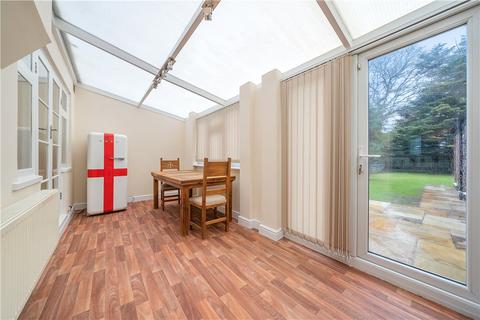 102 Ickenham Road, Ruislip, HA4 7DX