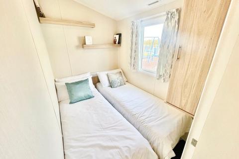 3 bedroom static caravan for sale, Oaklands Holiday Park