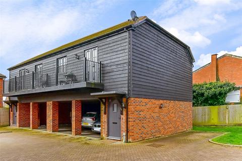 1 bedroom coach house for sale, Three Fields Road, Tenterden, Kent
