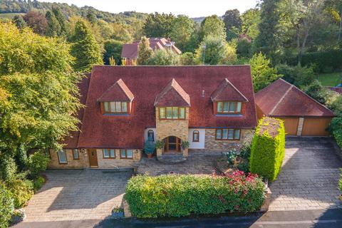 5 bedroom detached house for sale, Lambridge Wood Road, Henley-On-Thames, Oxfordshire, RG9