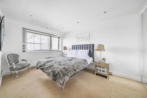 3 bedroom apartment to rent, Peterborough Road London SW6