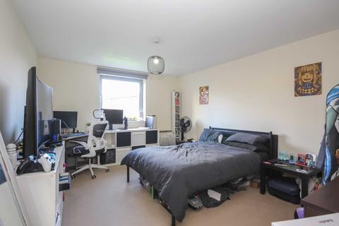 1 bedroom apartment for sale, Kelvin Gate, Bracknell RG12