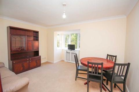 2 bedroom apartment for sale, Crowthorne Road, Bracknell RG12
