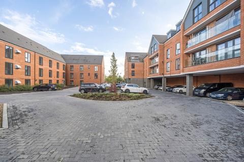 1 bedroom apartment for sale, Beechey Place, Wokingham RG40