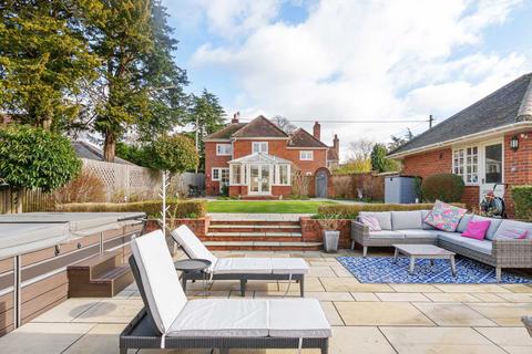 Sunrise Eversley Road, Arborfield Cross, Reading, RG2 9PQ