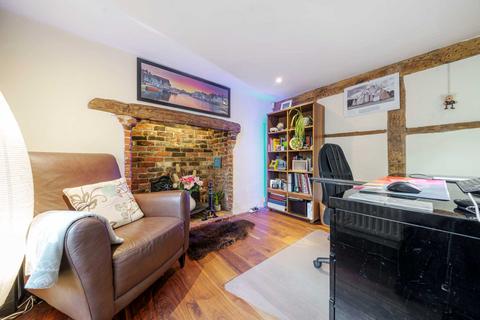 Sunrise Eversley Road, Arborfield Cross, Reading, RG2 9PQ