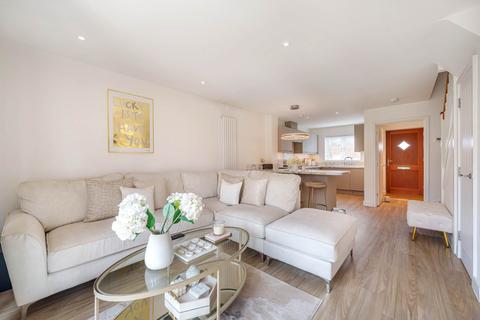 2 bedroom terraced house for sale, Diamond Jubilee Way, Wokingham RG40