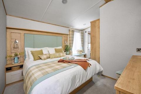 2 bedroom lodge for sale, Rye Harbour Holiday Park