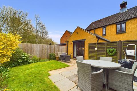 3 bedroom semi-detached house for sale, Warkworth Close, Banbury OX16