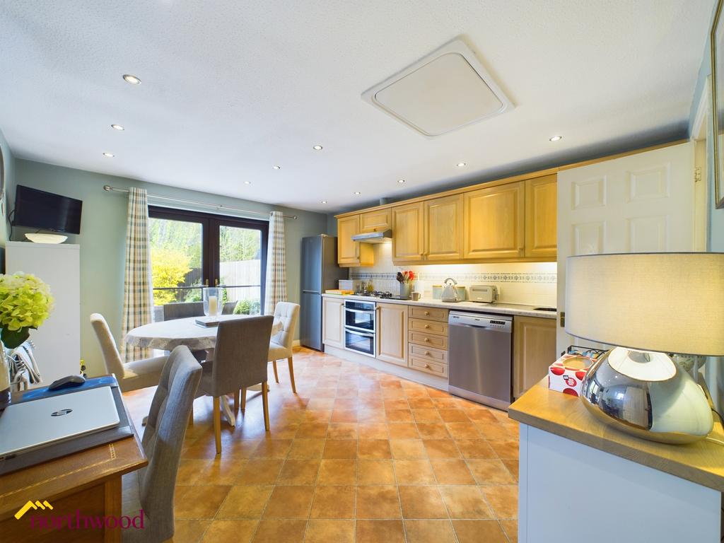 Warkworth Close, Banbury OX16 3 bed semidetached house for sale £325,000