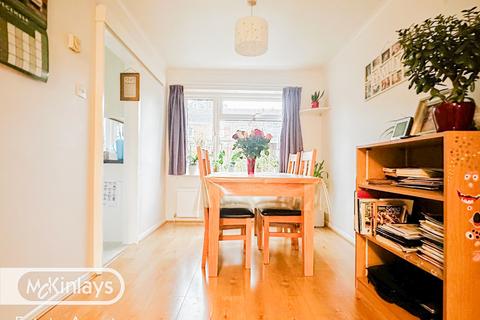 14 Irvine Close, Taunton, TA2 6UJ
