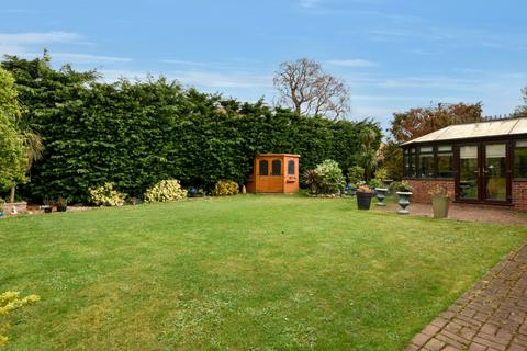 27 Ravendale Way, Shoeburyness, Southend-on-sea, SS3 8YA
