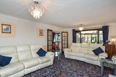 27 Ravendale Way, Shoeburyness, Southend-on-sea, SS3 8YA