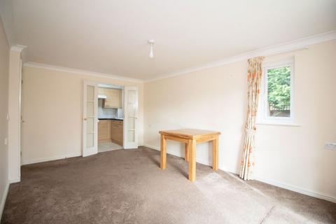 1 bedroom flat for sale, Green Haven Court, London Road, Cowplain, PO8 8EW
