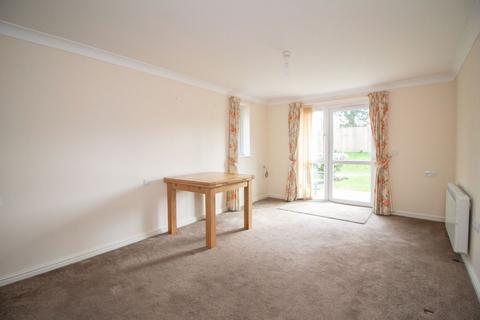 1 bedroom flat for sale, Green Haven Court, London Road, Cowplain, PO8 8EW