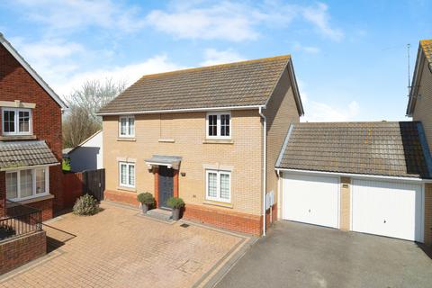 4 bedroom detached house for sale, Havengore Close, Southend-on-sea, SS3