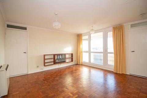 2 bedroom flat for sale, Chidham Close, Havant PO9