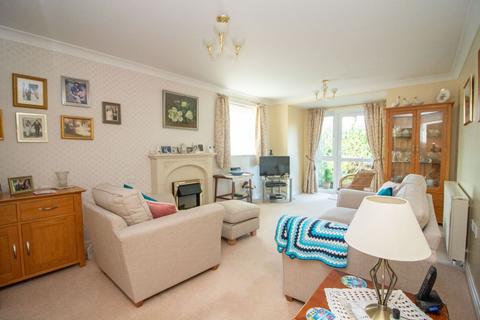 2 bedroom flat for sale, Green Haven Court,  London Road, Cowplain, PO8 8EW