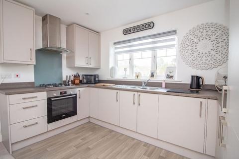 1 bedroom flat for sale, Millers Fields, Lovedean, PO8 9WF