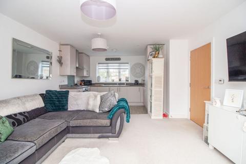 1 bedroom flat for sale, Millers Fields, Lovedean, PO8 9WF