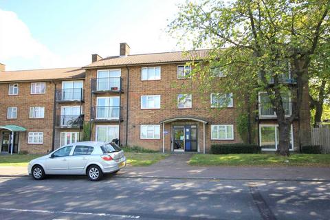 2 bedroom apartment for sale, Bennetts End Road, HP3