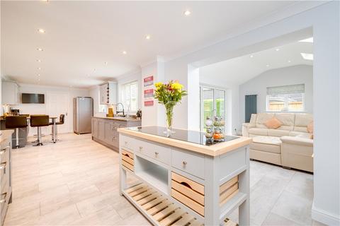 4 bedroom detached house for sale, Ellar Gardens, Menston, Ilkley, West Yorkshire, LS29