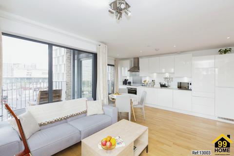 2 bedroom apartment to rent, Azure Building, London, E15